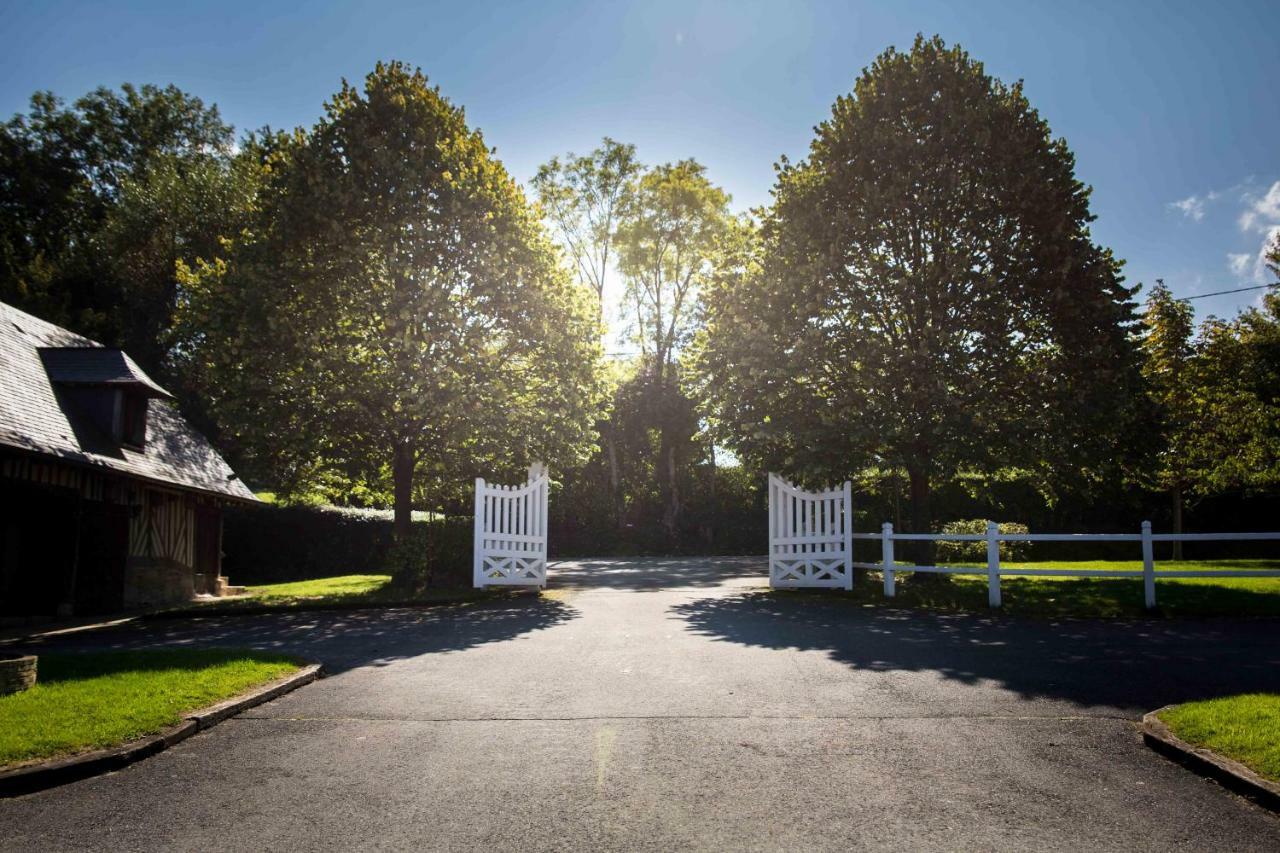 Les Maisons De Charlotte Glanville Екстер'єр фото